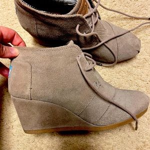 Womens TOMS Booties